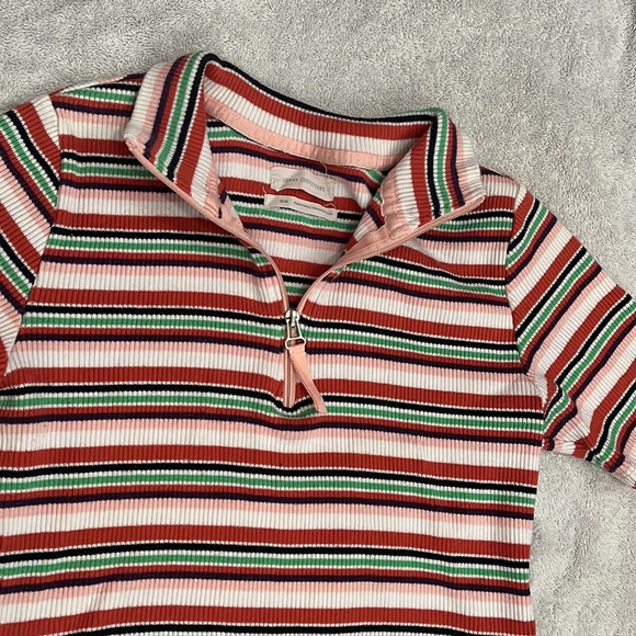 excellent condition urban outfitters crop top - Picture 2 of 4